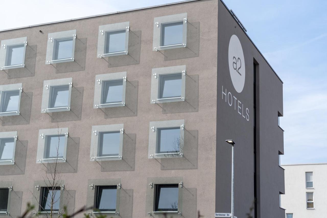 A2 Hotels Denkendorf - Airport & Messe Экстерьер фото